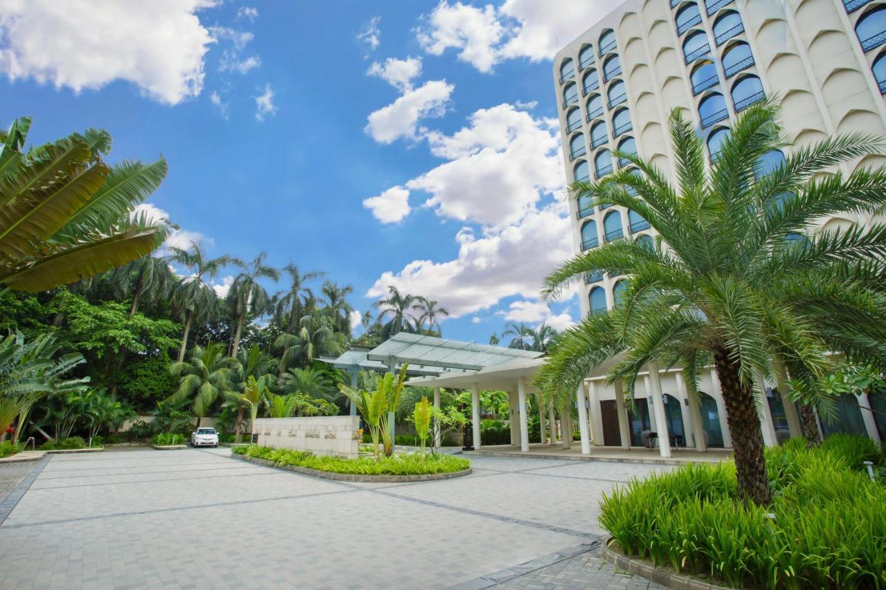 Hotel Intercontinental Dhaka By Ihg Zewnętrze zdjęcie